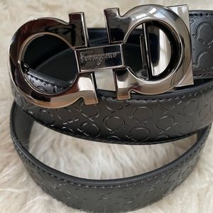 Ferragammo belt w/ metal grey buckle